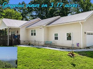 220 Bear Mountain Rd, Franklin, NC 28734