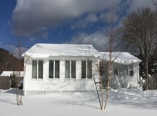 10 Edwards Rd, Old Saybrook, CT 06475