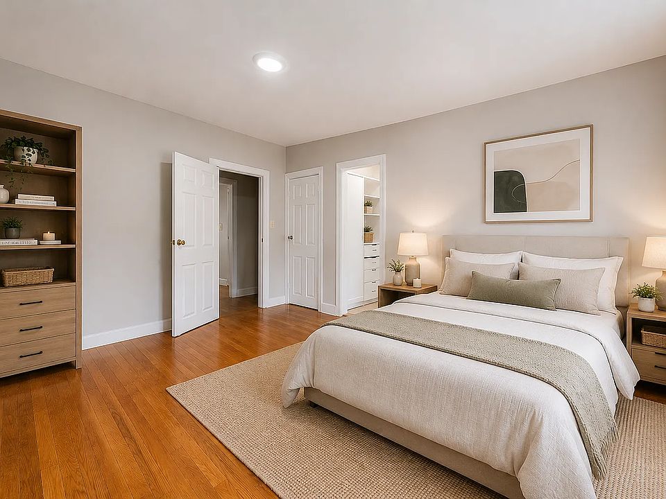 1st image of 133 Quincy St #4AA