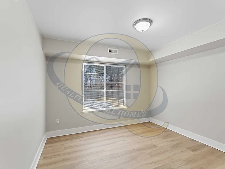 5200 N Genesee Rd — Photo 31