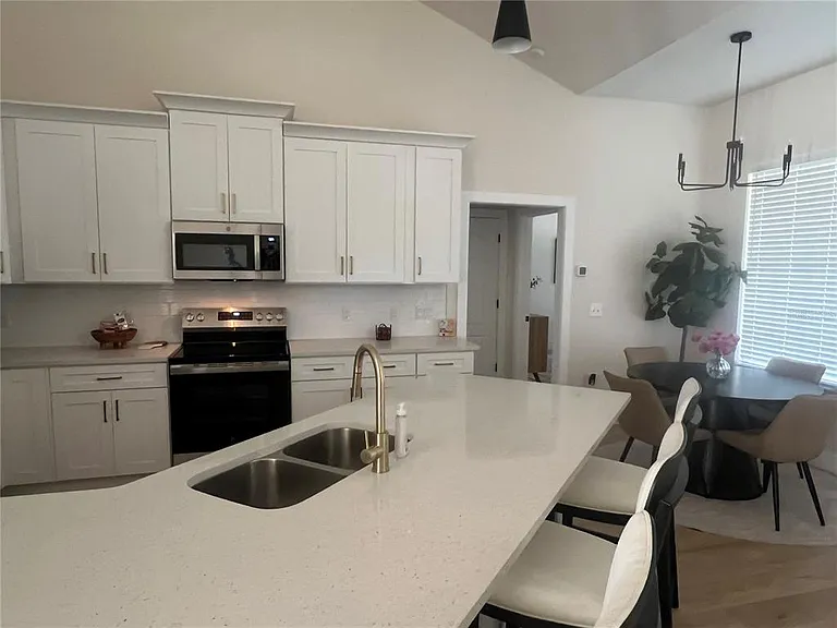 37015 Waldo Dr — Photo 8