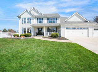 50898 Rothbury Dr, Granger, IN 46530