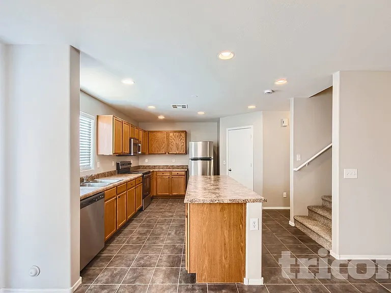 13301 E Primrose Ln — Photo 10