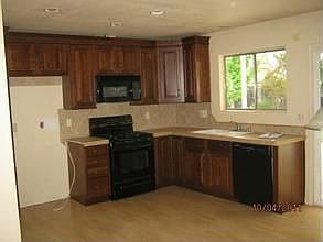 4th image of 6813 Auburn Blvd
