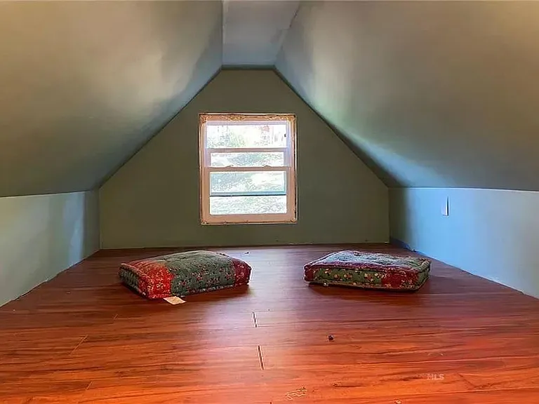 113 Florida Ave — Photo 8