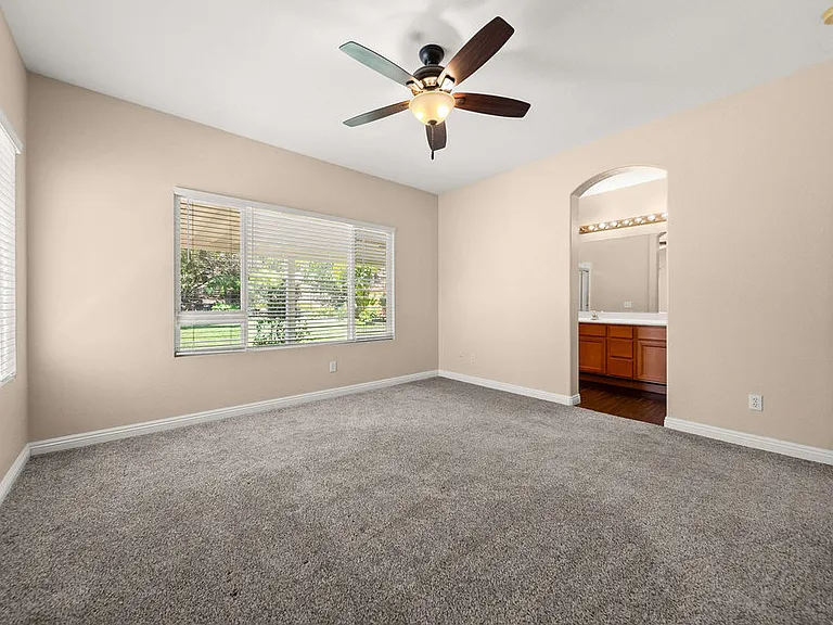 209 Canyon Creek Way — Photo 22