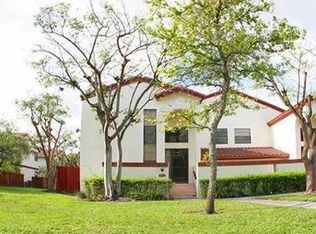 331 Ives Dairy Rd APT 1, Miami, FL 33179