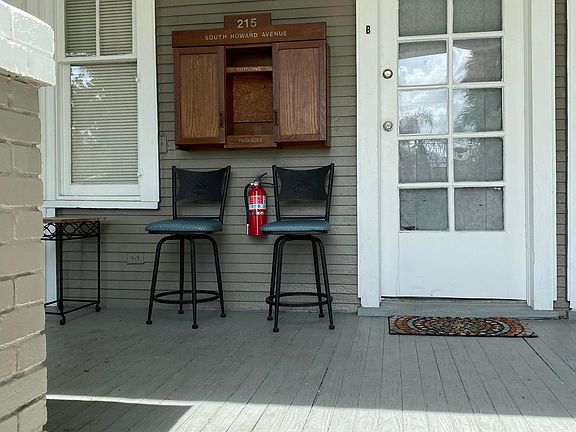 4th image of 215 S Howard Ave APT A