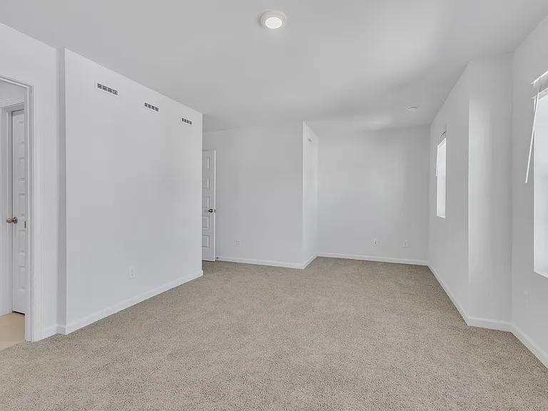 5002 Dayflower Dr — Photo 13