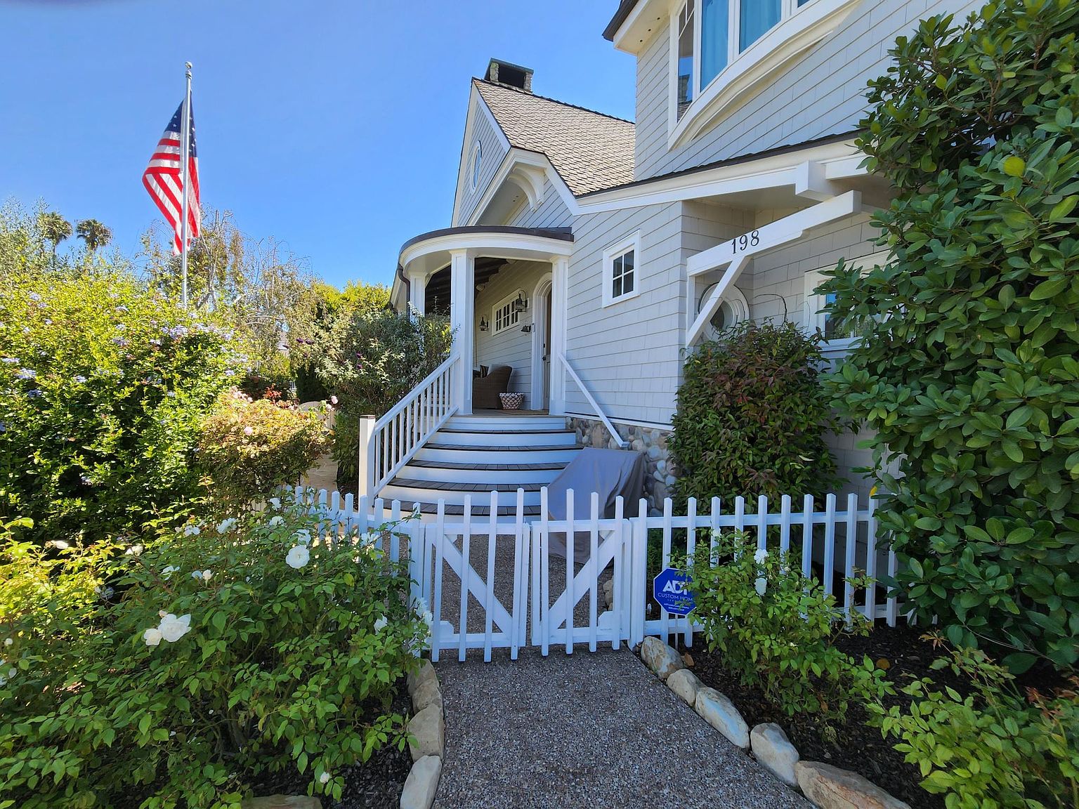 198 Holly Ave, Carpinteria, CA 93013 Zillow