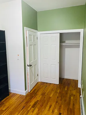 Rented by HOTPROPERTY NYC LLC | media 23