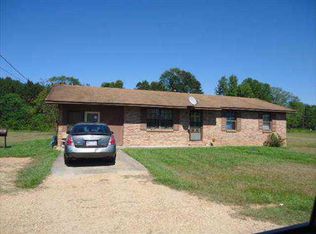 607 C St, Columbia, MS 39429