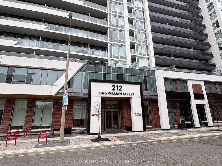 212 King William St E #423 — Photo 1
