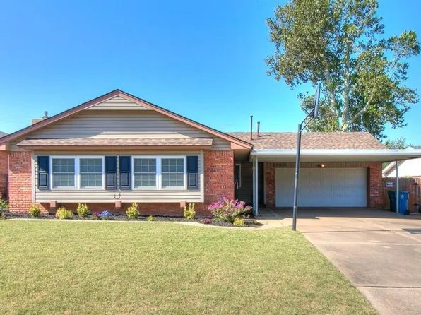 1012 W Silver Meadow Dr, Midwest City, OK 73110