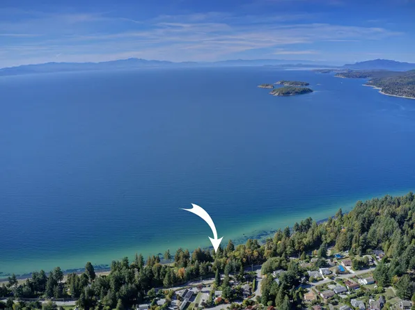 4947 Sunshine Coast Hwy, Sechelt, BC V7Z 0B6