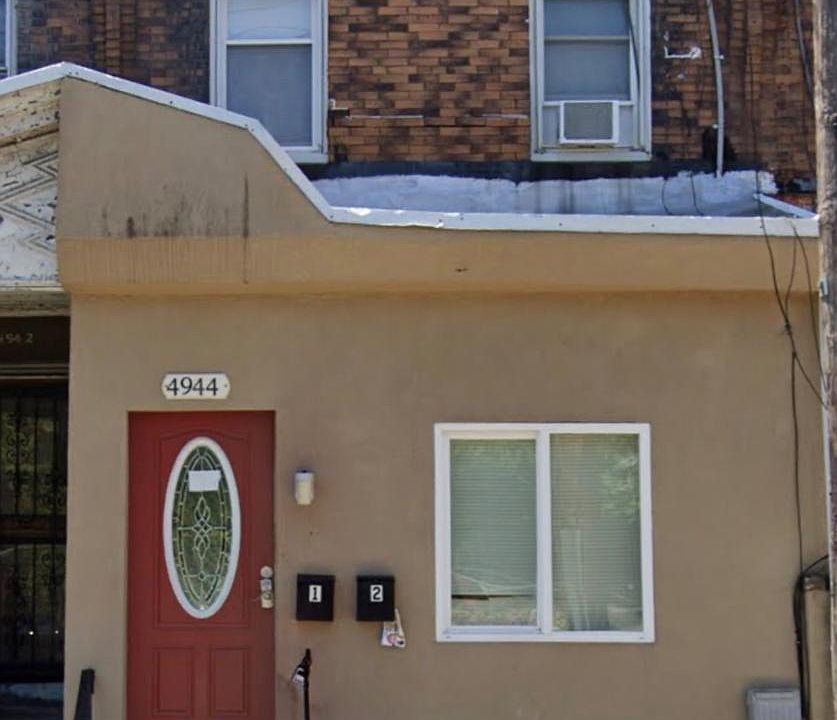 1st image of 4944 Aspen St