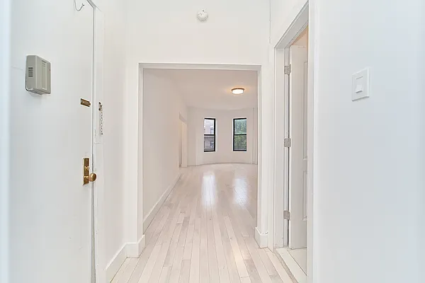 Rented by Living New York | media 15