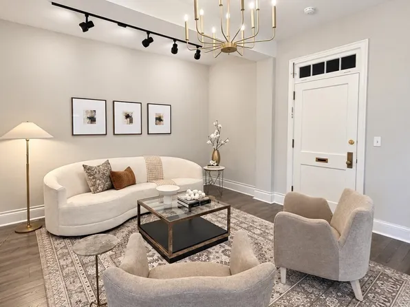 354 N Main St APT 306, Andover, MA 01810