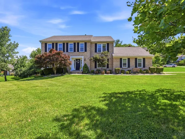 9581 Semaphore Ct, West Chester, OH 45069