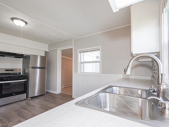5th image of 2507 E 41st St
