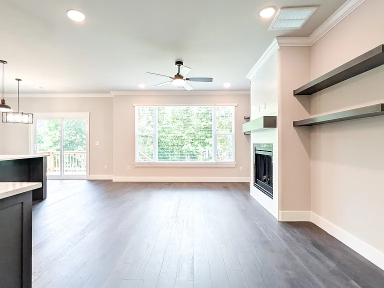 4 McHugh Ln — Photo 11