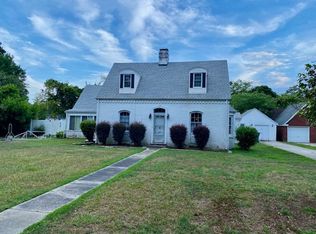 306 E 19th St, Lumberton, NC 28358