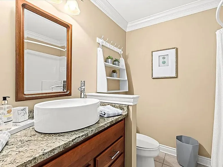 1515 Town Commons Dr — Photo 12