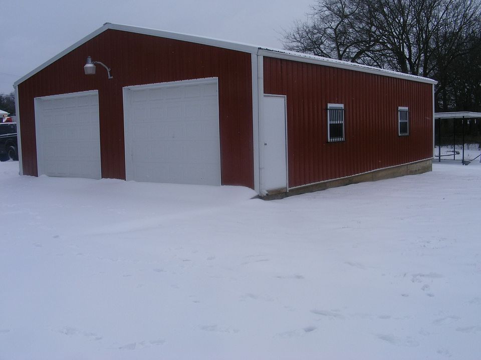2nd image of 222 Tupper Dr