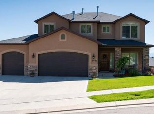 6956 N Comanche St, Eagle Mountain, UT 84005