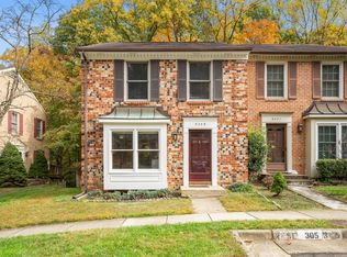 6249 Rathlin Dr, Springfield, VA 22152
