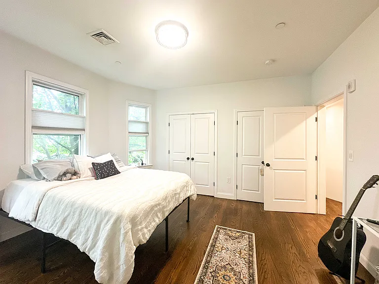 77 Torrey St #2 — Photo 8