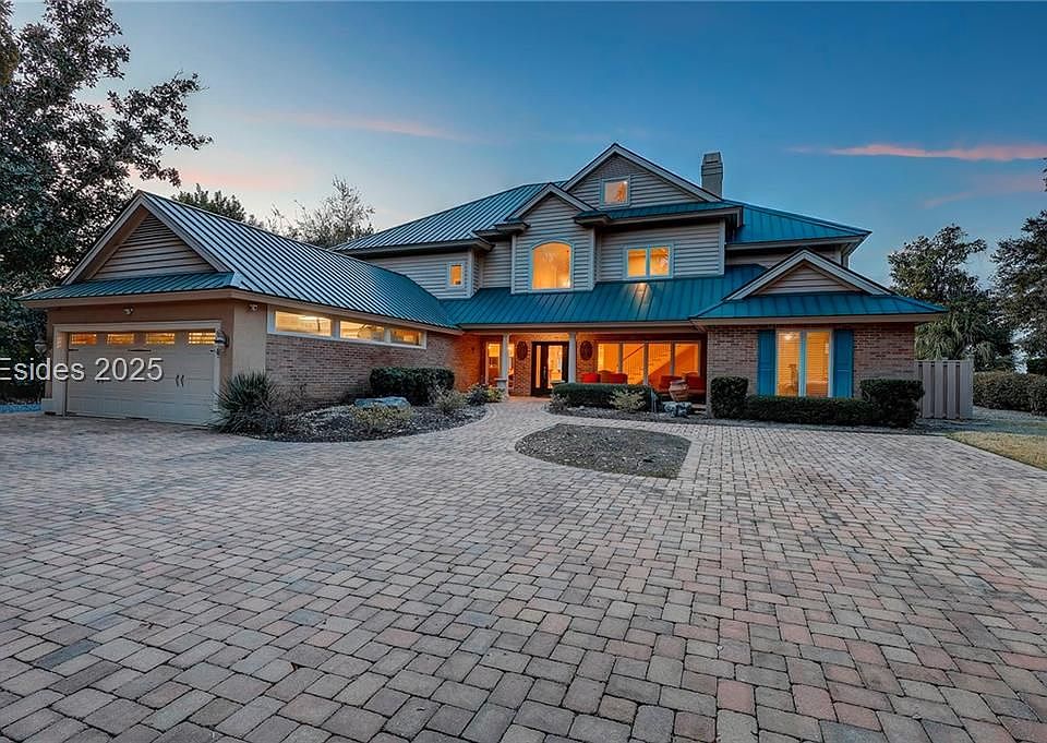 1st image of 25 N Calibogue Cay Rd