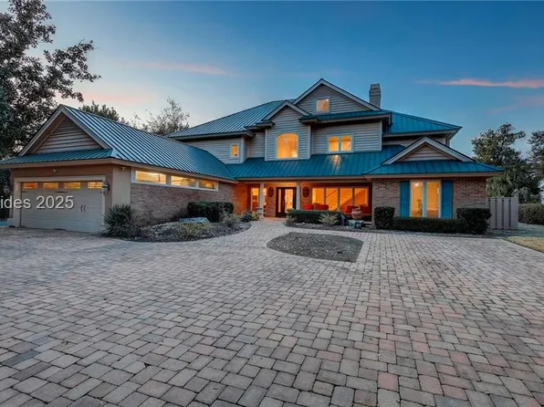 25 N Calibogue Cay Rd, Hilton Head Island, SC 29928