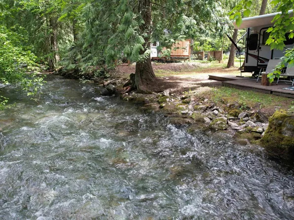 Nna Creekside Ln, Hope, ID 83836