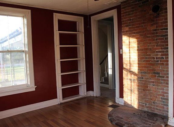 Additional Living Room