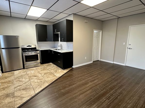 2011 Lark St APT 6