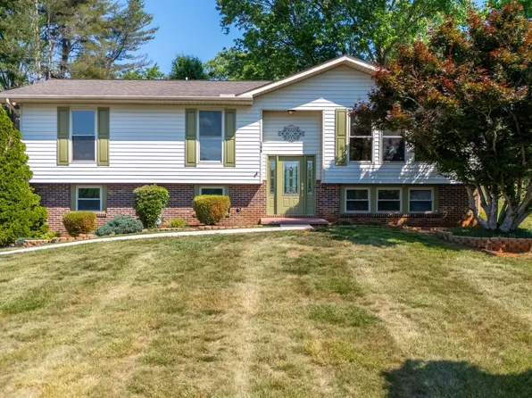 108 Vanderview Dr, Seymour, TN 37865