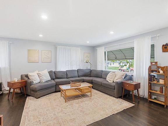 5th image of 2691 Kenny Ln