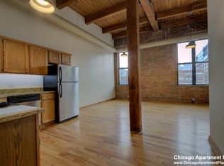 216 W North Ave #401, Chicago, IL 60614