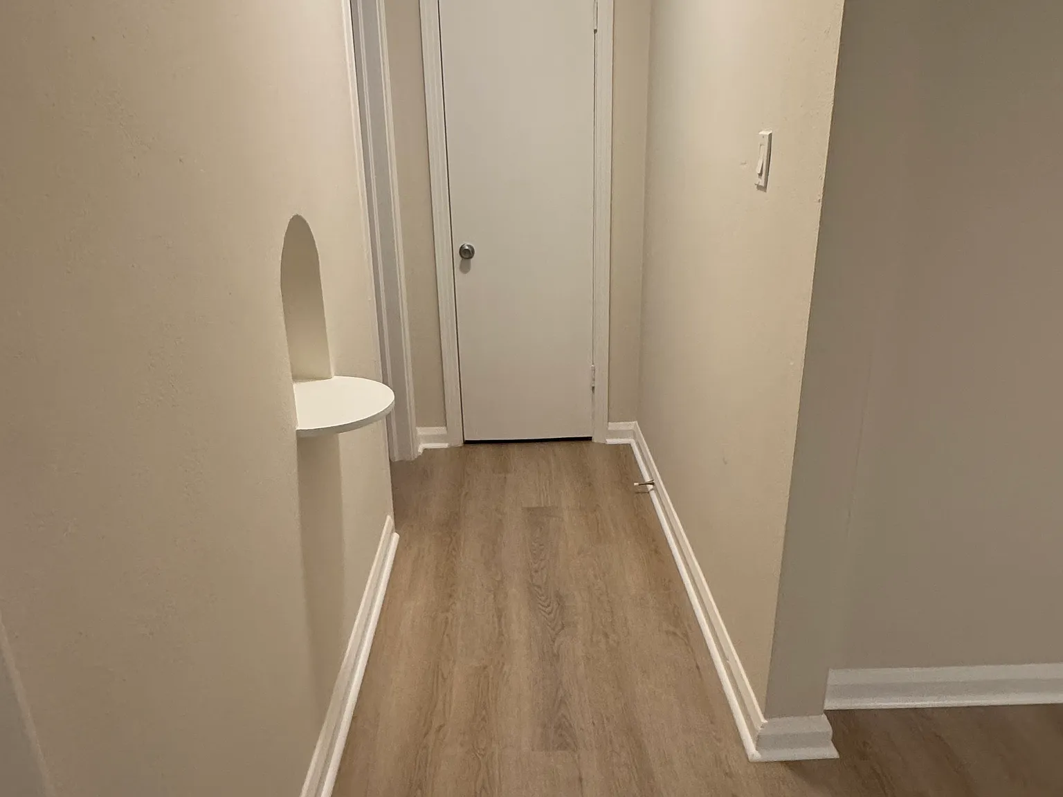 1 bed, 560 sqft, $1,750 — Photo 3