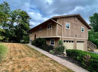 256 Ridge Rd, New City, NY 10956