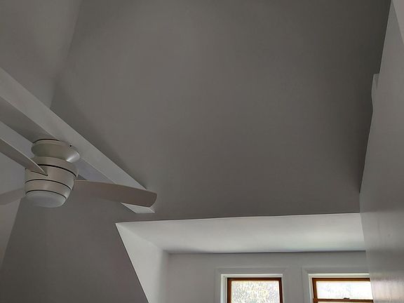 5th image of 8 Cedar St #2