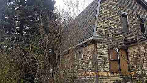3792 Montclair