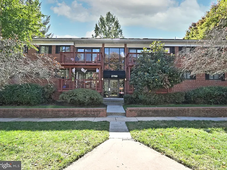 2700 Dartmouth Rd #1 — Photo 1
