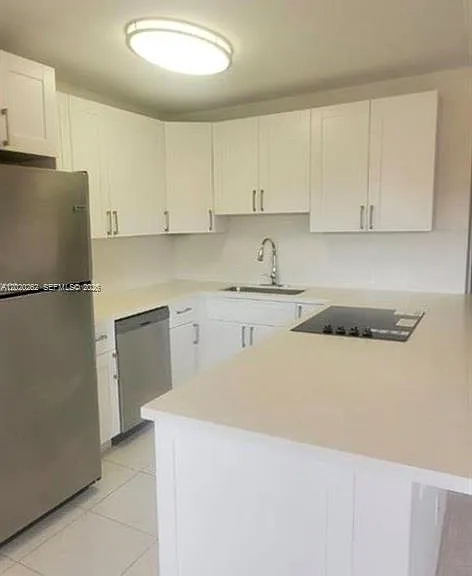 335 Brighton Dr E #335-H — Photo 1