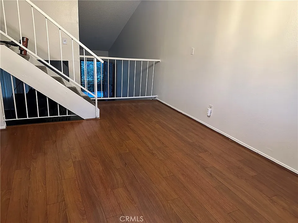 3431 Artesia Blvd