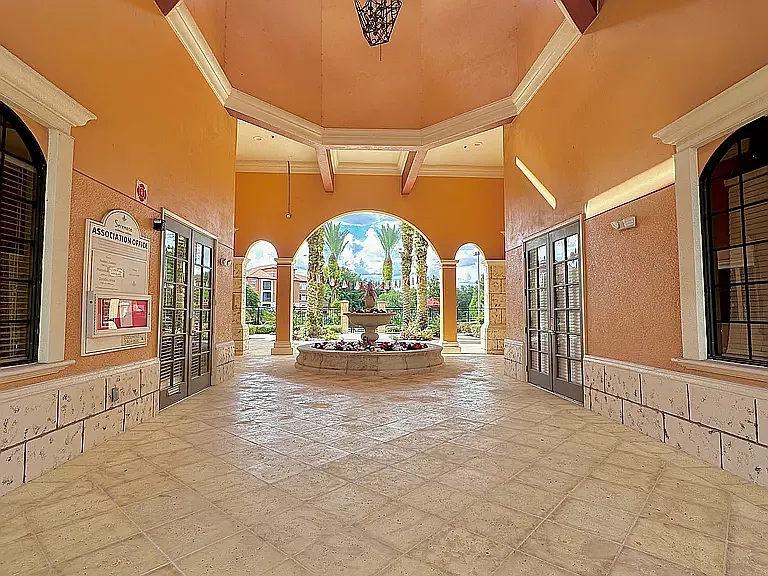 3 bed, 1440 sqft, $1,995 — Photo 1