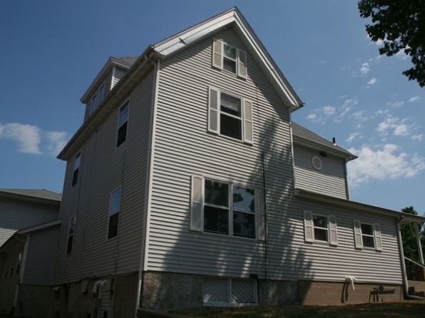 618 E Court St #4S
