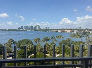 1 Grove Isle Dr #A504, Miami, FL 33133