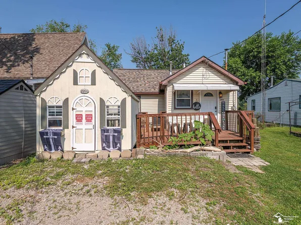 2958 Morin Point St, Erie, MI 48133